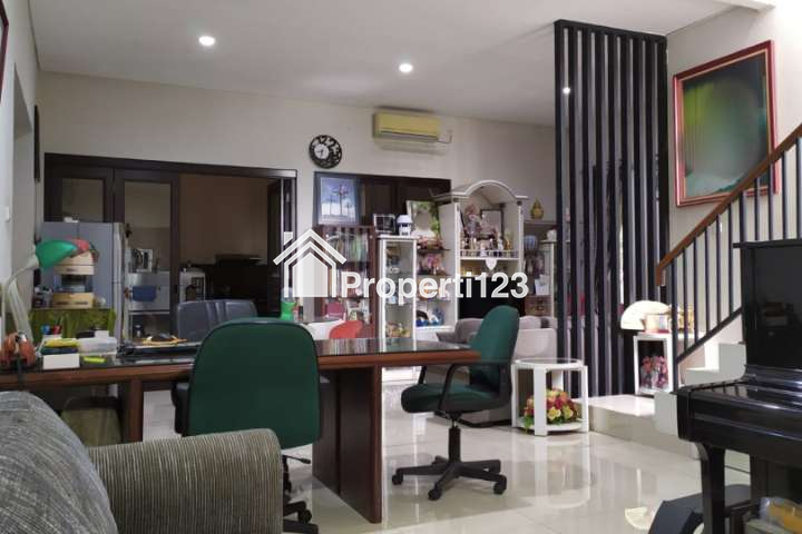 Rumah Hadap Taman Cluster Asera One South Harapan Indah Bekasi - 3