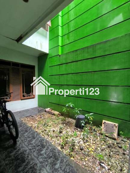 Rumah Hadap Taman Dalam Cluster Pasar Minggu Jakarta Selatan - 10
