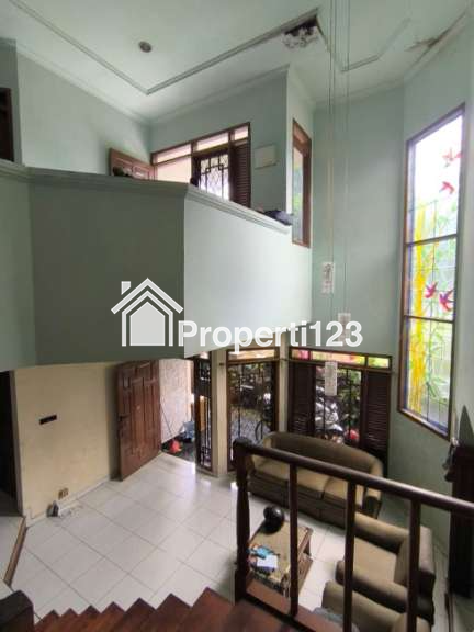 Rumah Hadap Taman Dalam Cluster Pasar Minggu Jakarta Selatan - 7