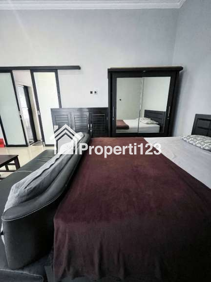 Dijual Rumah Villa Full Furnished Baru Gress Lokasi Oro Oro Ombo Kota Wisata Batu - 4