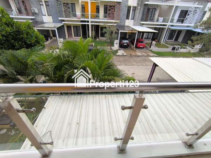 Rumah 5 Kamar Tidur Cluster Arana Kota Harapan Indah Bekasi - 12