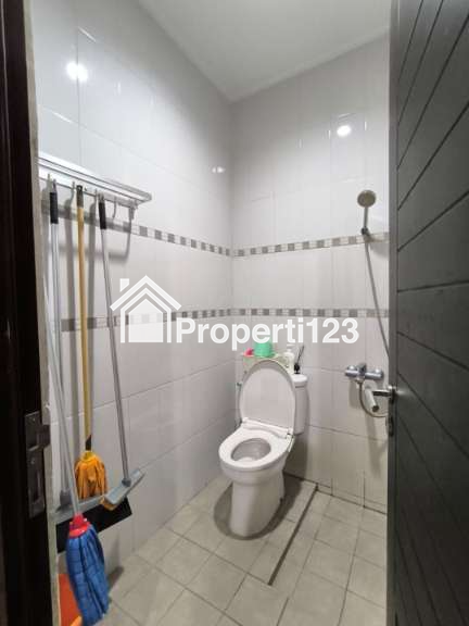 Rumah 5 Kamar Tidur Cluster Arana Kota Harapan Indah Bekasi - 17