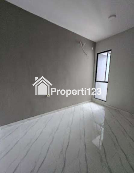 Rumah Baru Gress Lokasi Perumahan Pantai Mentari Surabaya - 8