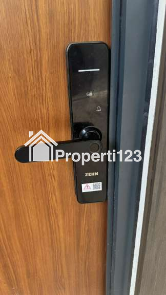 Dikontrakkan Rumah Baru 2 Lantai Siap Huni di lokasi super strategis Rempoa Bintaro, Pesanggrahan, Jaksel. - 1