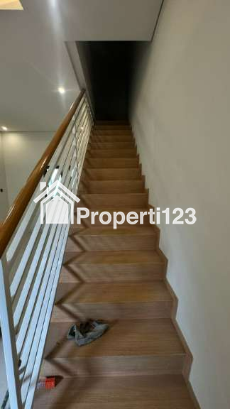 Dikontrakkan Rumah Baru 2 Lantai Siap Huni di lokasi super strategis Rempoa Bintaro, Pesanggrahan, Jaksel. - 7