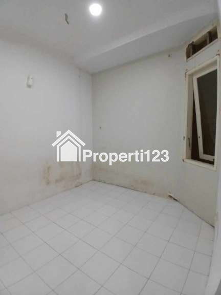 Rumah second cantik di Bella Casa Residence Depok - 8