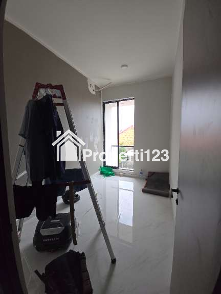 Dijual Rumah Baru Gress Di Perumahan elit Wisma Mukti Klampis Sukolilo Surabaya - 4