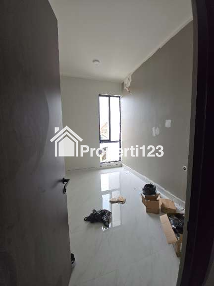 Dijual Rumah Baru Gress Di Perumahan elit Wisma Mukti Klampis Sukolilo Surabaya - 5