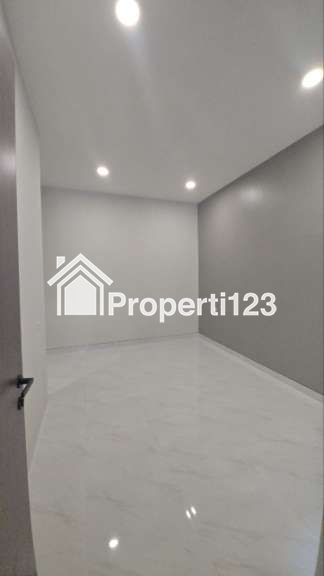 Rumah Modern Baru Gress Siap Huni Lokasi Baruk Utara Rungkut Surabaya Timur - 7