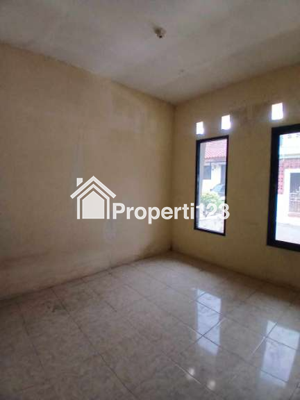 Rumah second minimalis di Bella Casa Residence Depok - 3