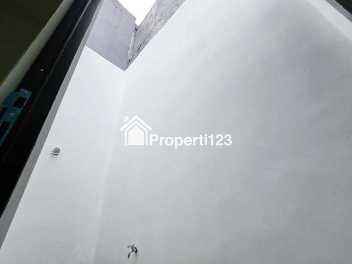Rumah Baru Modern Minimalis Pondok Ungu Permai Sektor 5 Bekasi - 15