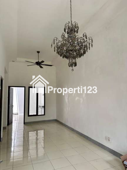 Rumah Siap Huni Cluster Ebony Green Ara Harapan Indah Bekasi - 4