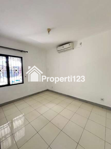 Rumah Siap Huni Cluster Ebony Green Ara Harapan Indah Bekasi - 6