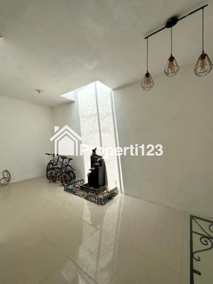 Rumah Siap Huni Cluster Ebony Green Ara Harapan Indah Bekasi - 10