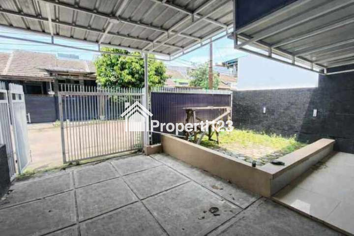 Rumah second terawat dekat tol Cimanggis Depok - 2