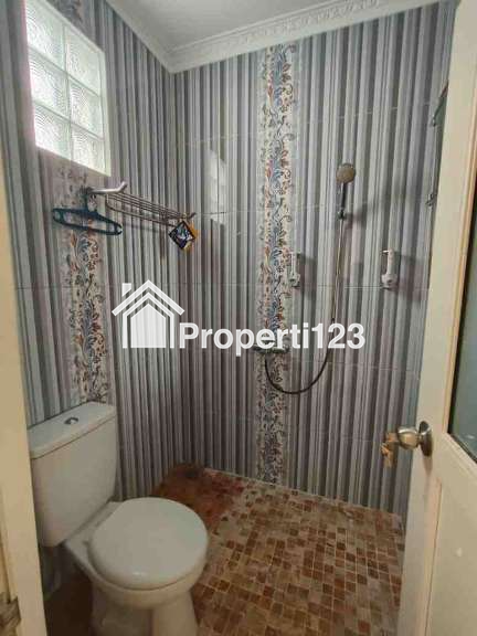 Rumah second terawat dekat tol Cimanggis Depok - 7