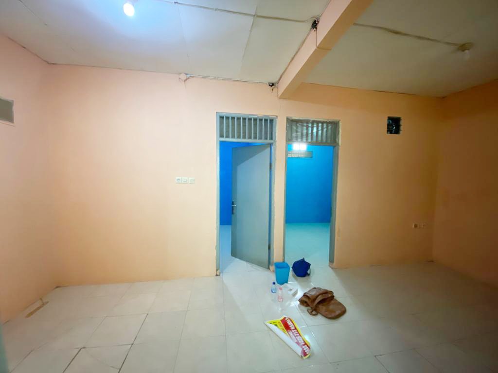 Rumah Dijual Murah Lokasi Sangat Strategis di Tanah Baru Beji Kota Depok - 4