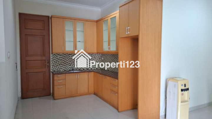 Rumah Siap Huni Pejaten Barat Pasar Minggu Jakarta Selatan - 11