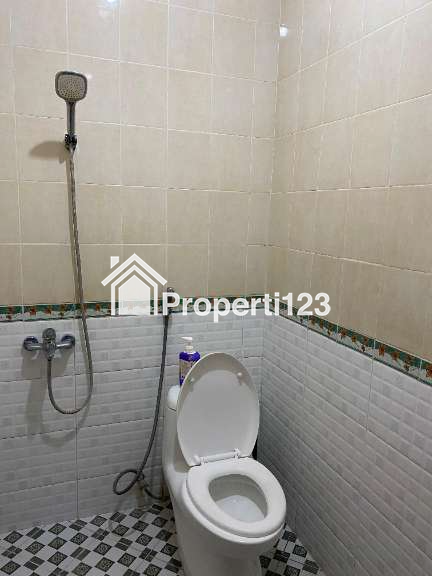 Dijual rumah luas murah di Bekasi - 9