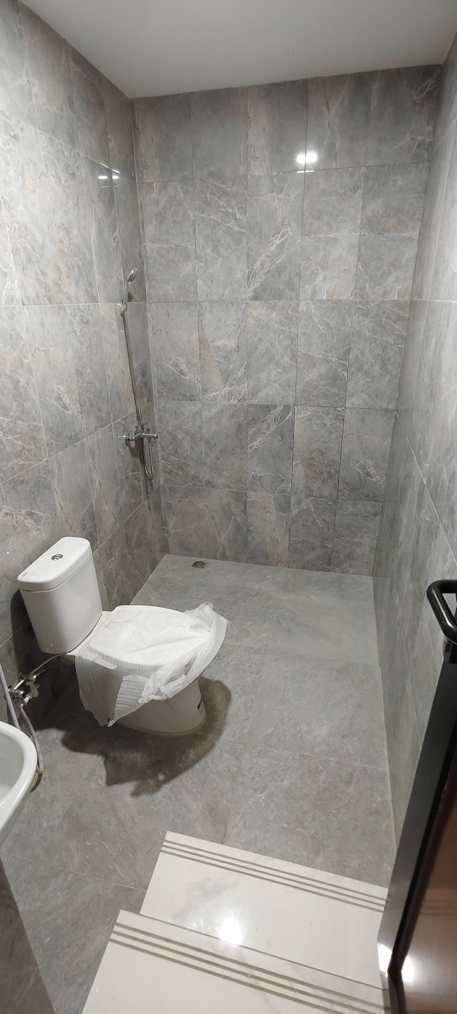 rumah komplek di ciganjur ada kolam renang - 14