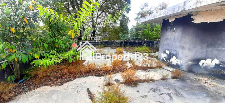 Tanah 2022 m2 SHM Muka 20 Meter Jarang Ada Lokasi Premium Super Strategis  di Jalan Ir. H. Juanda - Dago Bandung - 6