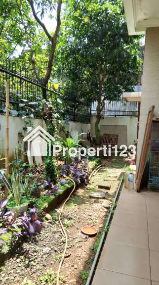 Dijual Rumah Minimalis Modern Di Nusaloka BSD - 14