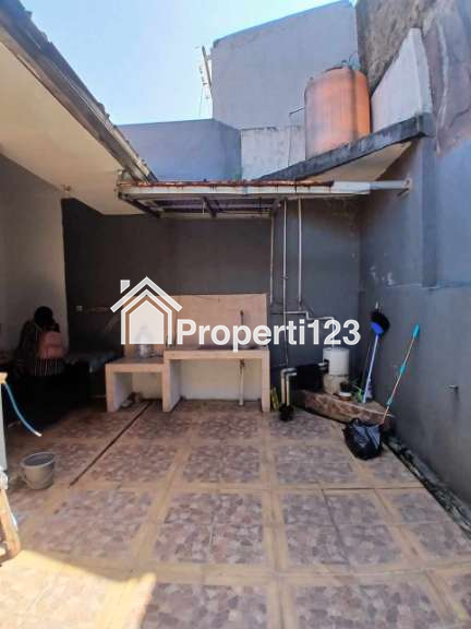 Rumah second terawat di Bella Casa Residence Depok - 13