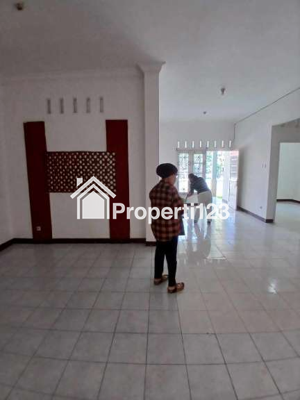 Rumah second terawat di Bella Casa Residence Depok - 7