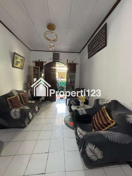 Dijual rumah di Jl. M. Kahfi 1 Gang Pasir Ciganjur Jagakarsa (Pinggir Jalan) - 5
