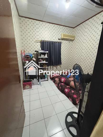 Dijual rumah di Jl. M. Kahfi 1 Gang Pasir Ciganjur Jagakarsa (Pinggir Jalan) - 8