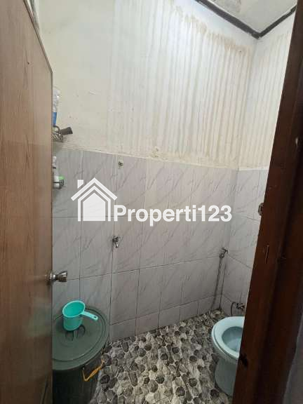 Dijual rumah di Jl. M. Kahfi 1 Gang Pasir Ciganjur Jagakarsa (Pinggir Jalan) - 12