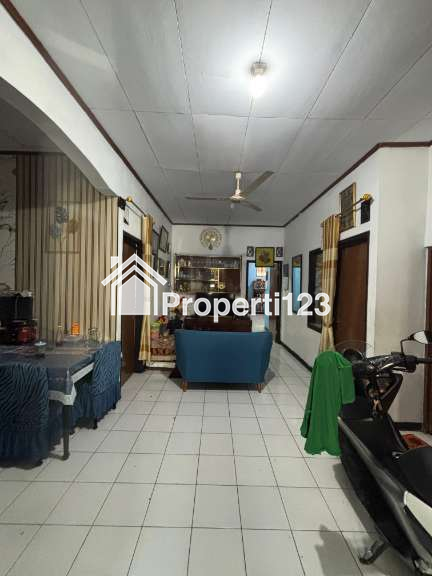 Dijual rumah di Jl. M. Kahfi 1 Gang Pasir Ciganjur Jagakarsa (Pinggir Jalan) - 6