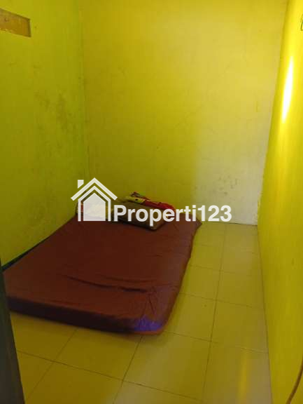 Dijual Cepat BU Rumah Kontrakan 2 tingkat 6 pintu - 7
