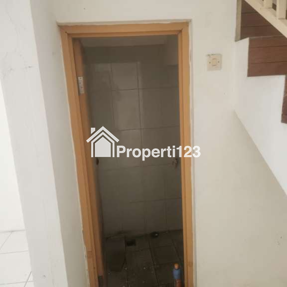 ruko 2 lantai jatiasih bekasi - 5