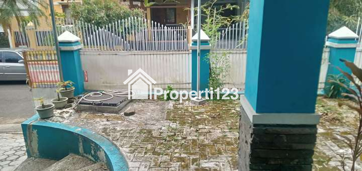 Rumah 1,5 Lantai SHM 3 Kamar Tidur 2 Kamar Mandi Carport  Lingkungan Asri Nyaman Tenang dan Aman di Sayap Jl. Terusan Jakarta Antapani Bandung - 10