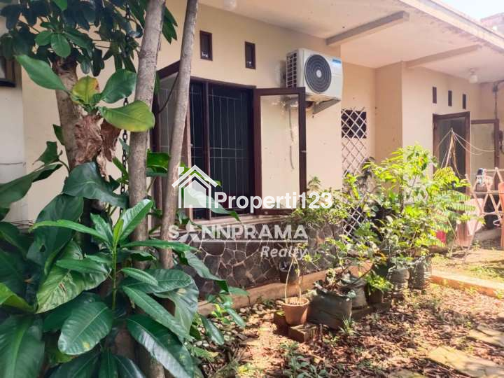 Rumah second mewah siap huni murah lokasi strategis disukmajaya depok - 2