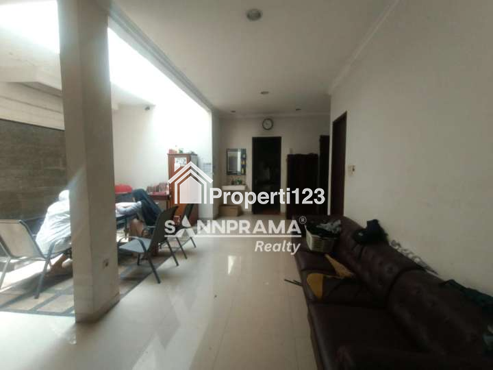 Rumah second mewah siap huni murah lokasi strategis disukmajaya depok - 8