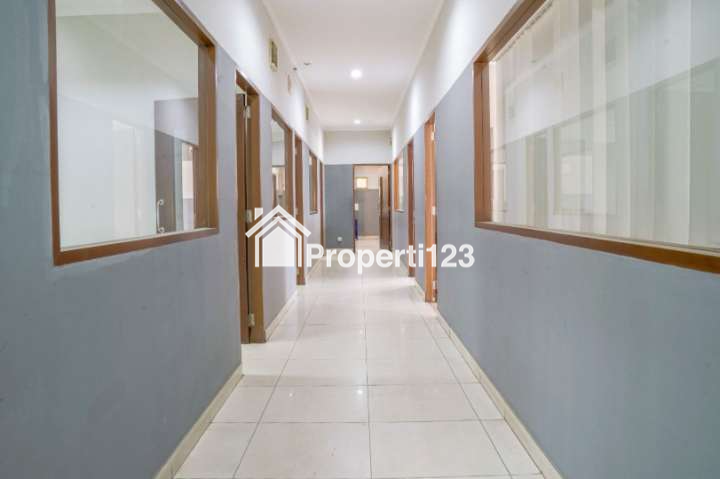 Gudang dan Kantor Hoek Strategis Sunter Jakarta Utara - 8