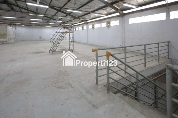 Gudang dan Kantor Hoek Strategis Sunter Jakarta Utara - 4