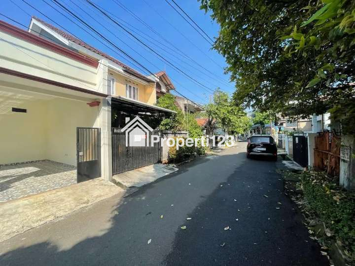 Jual Rumah Baru Pondok Bambu - 19