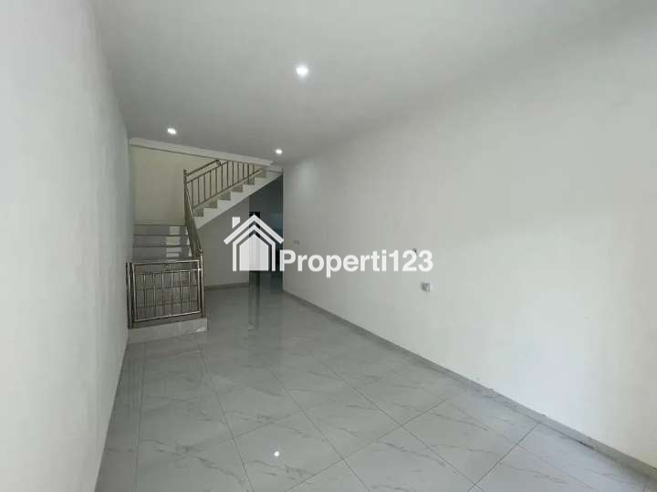 Jual Rumah Baru Pondok Bambu - 16