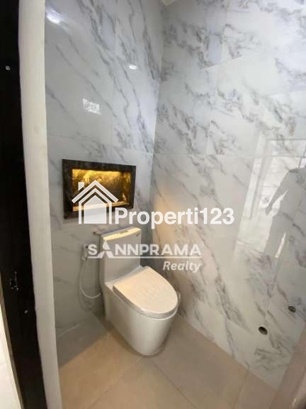 Rumah 2 lantai murah dlm cluster dibojonhsari Depok - 7