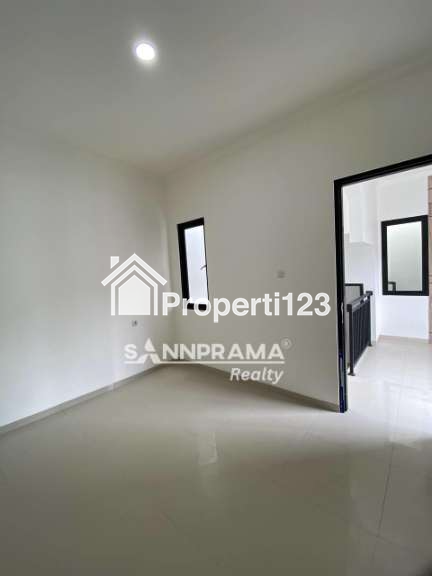 Rumah 2 lantai murah dlm cluster dibojonhsari Depok - 5