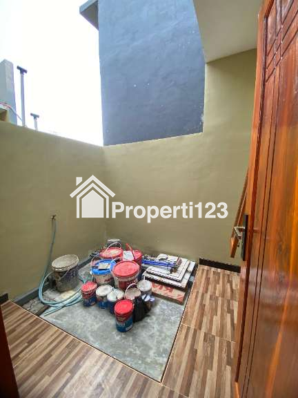 Rumah Baru Gress Minimalis Modern Siap Huni Di Perum Pondok Manggala Wiyung Surabaya - 8