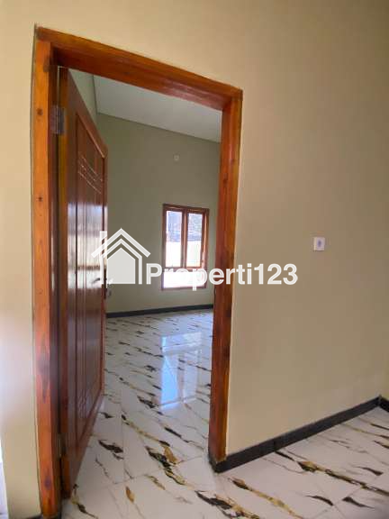 Rumah Baru Gress Minimalis Modern Siap Huni Di Perum Pondok Manggala Wiyung Surabaya - 5