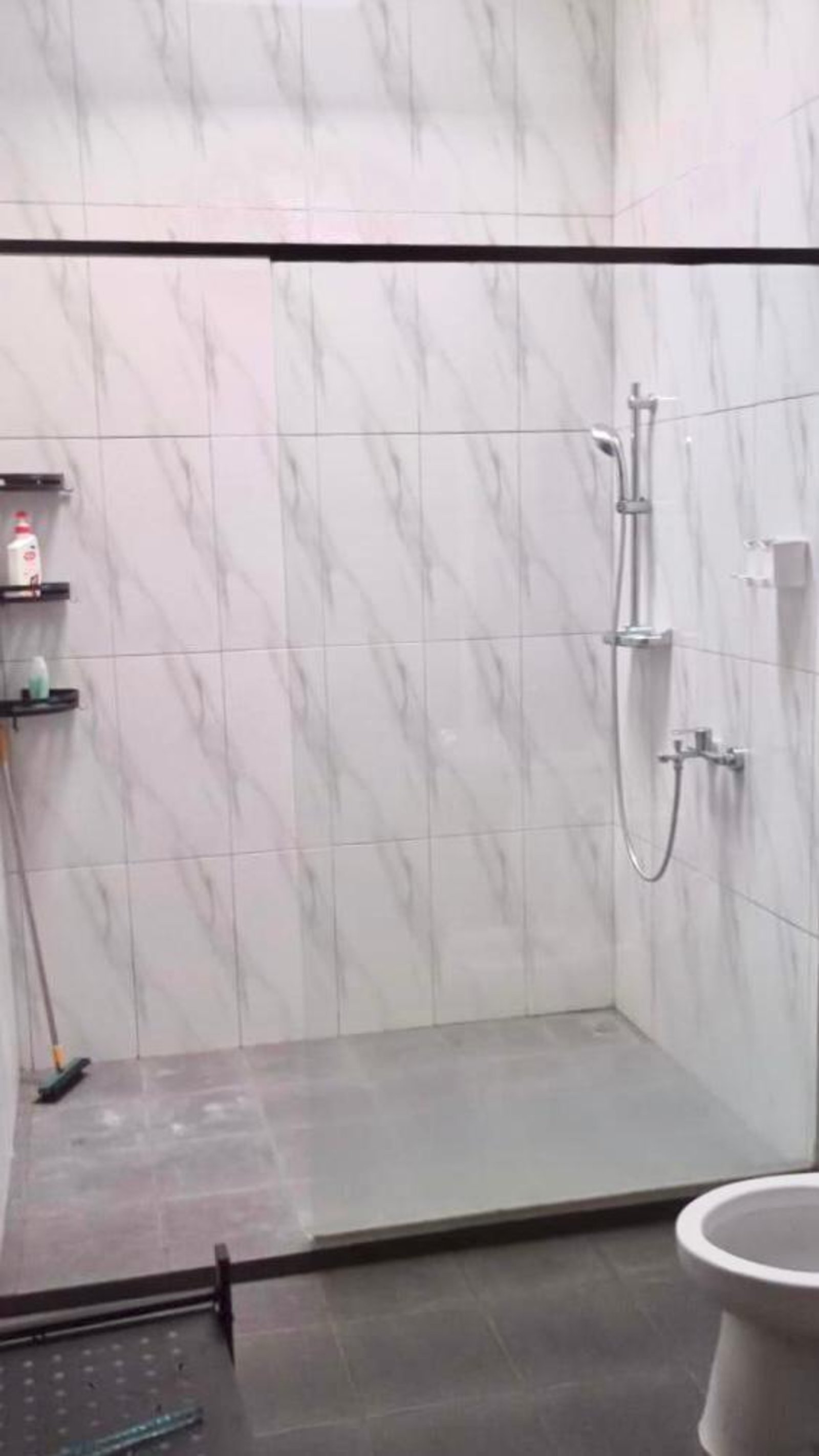 Rumah 5KT Sby Brt dkt Kidzania - 8