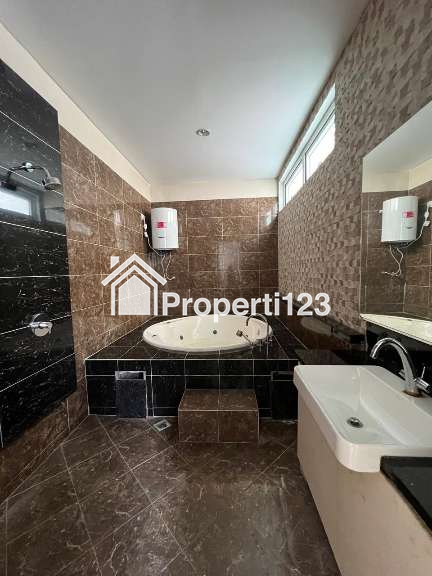 Jual Rumah Townhouse Springhill Golf Residence Kemayoran - 7