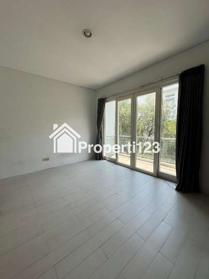 Jual Rumah Townhouse Springhill Golf Residence Kemayoran - 4