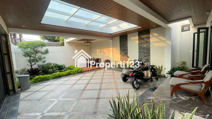 Jual Rumah Kebon Jeruk, perbatasan Permata Hijau - 2