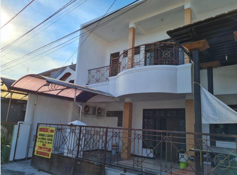Disewakan Rumah Kantor 2 Lantai di Sidoarjo,Jawa Timur - 2